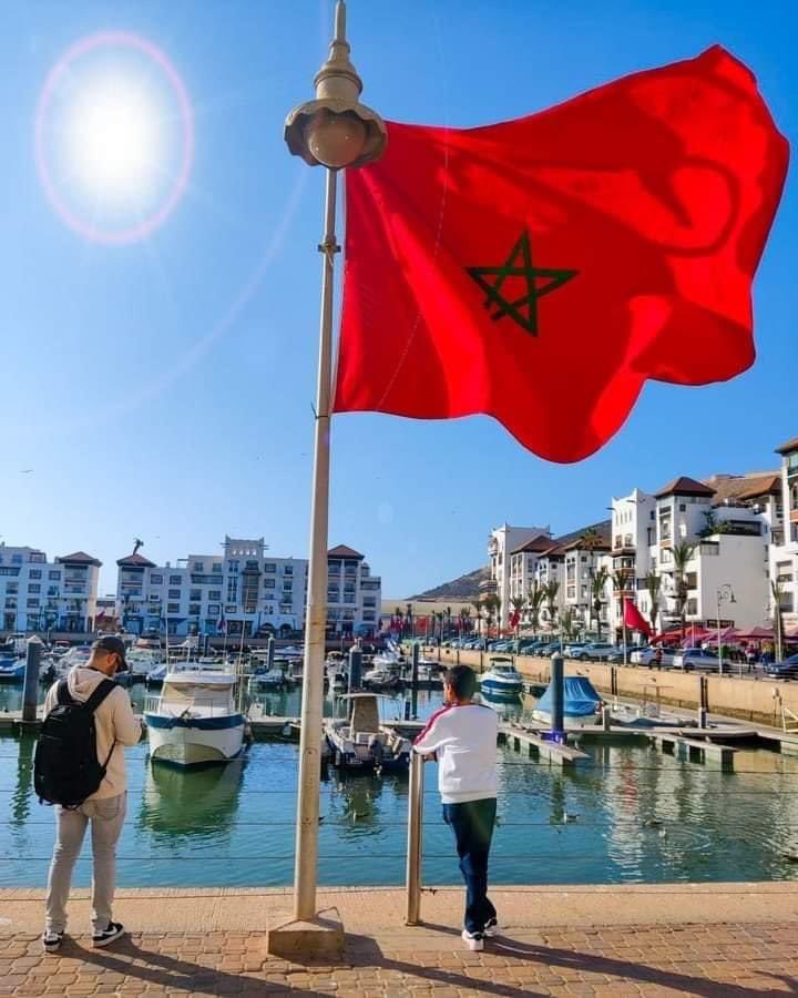 Morocco_01's tweet photo. @MustaphaElasri9 المغاربة شعب كريم و يجب الخير لبلاده المغرب ، و أي أزمة أو حتى بدون أزمات لا يتردد مغاربة الخارج في تحويل أموالهم للمغرب و المساهمة في اقتصاد بلدهم و هذه ميزة المغاربة ، إضافة إلى ميزة الأبناك المغربية التي تعتبر الأفضل و الأأمن في شمال افريقيا و إفريقيا عامة.
حفظ الله المغرب 🇲🇦 https://t.co/UpBPa4aeiN