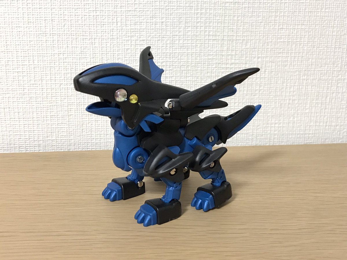ドラネッツ ジャバウォック型、起動しました。四つ足ドラゴンならでは