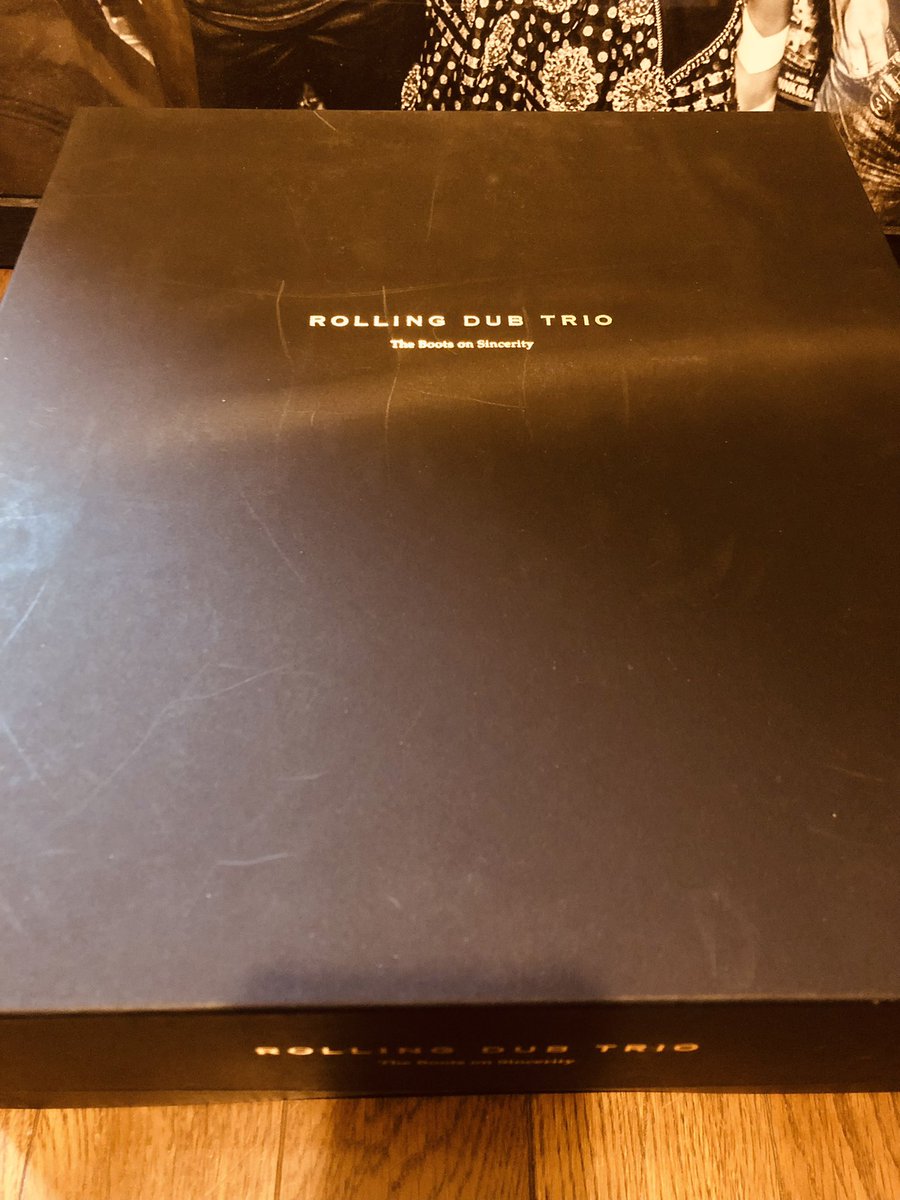 nobuwalkon's tweet photo. 半年に一度のご褒美❤️

めちゃくちゃえーやん！

さすが俺（笑）

#ROLLINGDUBTRIO 
#CASPER
#自身4足目のDUBTRIO
#ANDSOX
#半年に一度のご褒美 https://t.co/oxlqLyGCNi