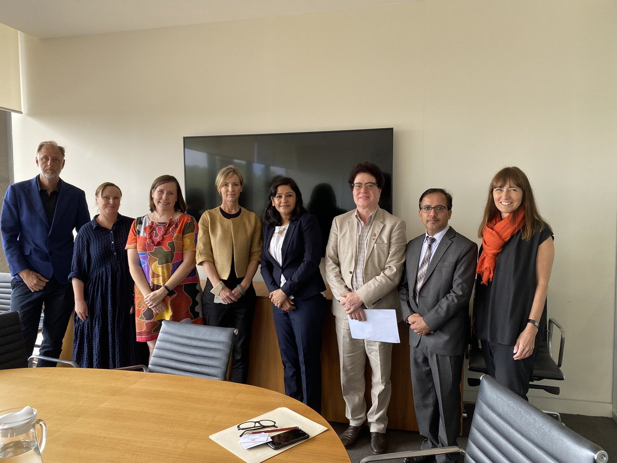 durapada's tweet photo. Had a fruitful discussion with the rep. of the Art Gallery of NSW about the safe return of wooden sculpture, which was received by the Gallery as a gift in 2000, but it was identified to have been stolen from Nepal. They are ready to return this to its rightful place in Nepal. https://t.co/KYKdE15qfJ