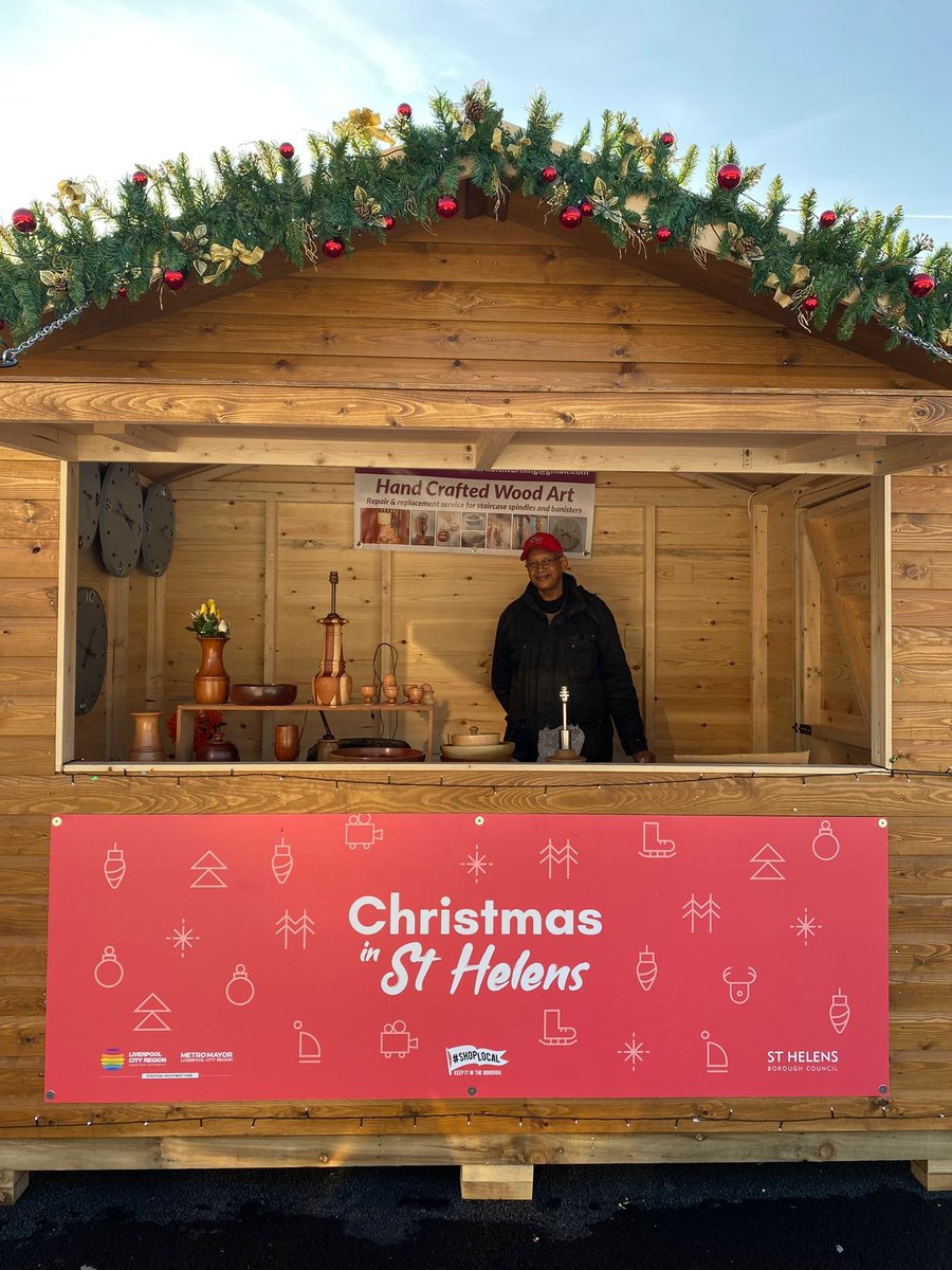 sthelenscouncil's tweet photo. Need weekend plans? How about visiting #StHelens' festive village with friends &amp; family? Today we have🎄👇

🪑Keith Turnings handcrafted wood art
⛸️Ice skating (online booking only)
🎨Tipi activities
🍴Food &amp; drink
👚Zebra creations

📍#ChalonWay, 1-6.30pm. #ChristmasInStHelens🛍️ https://t.co/XqjBh5ejcC