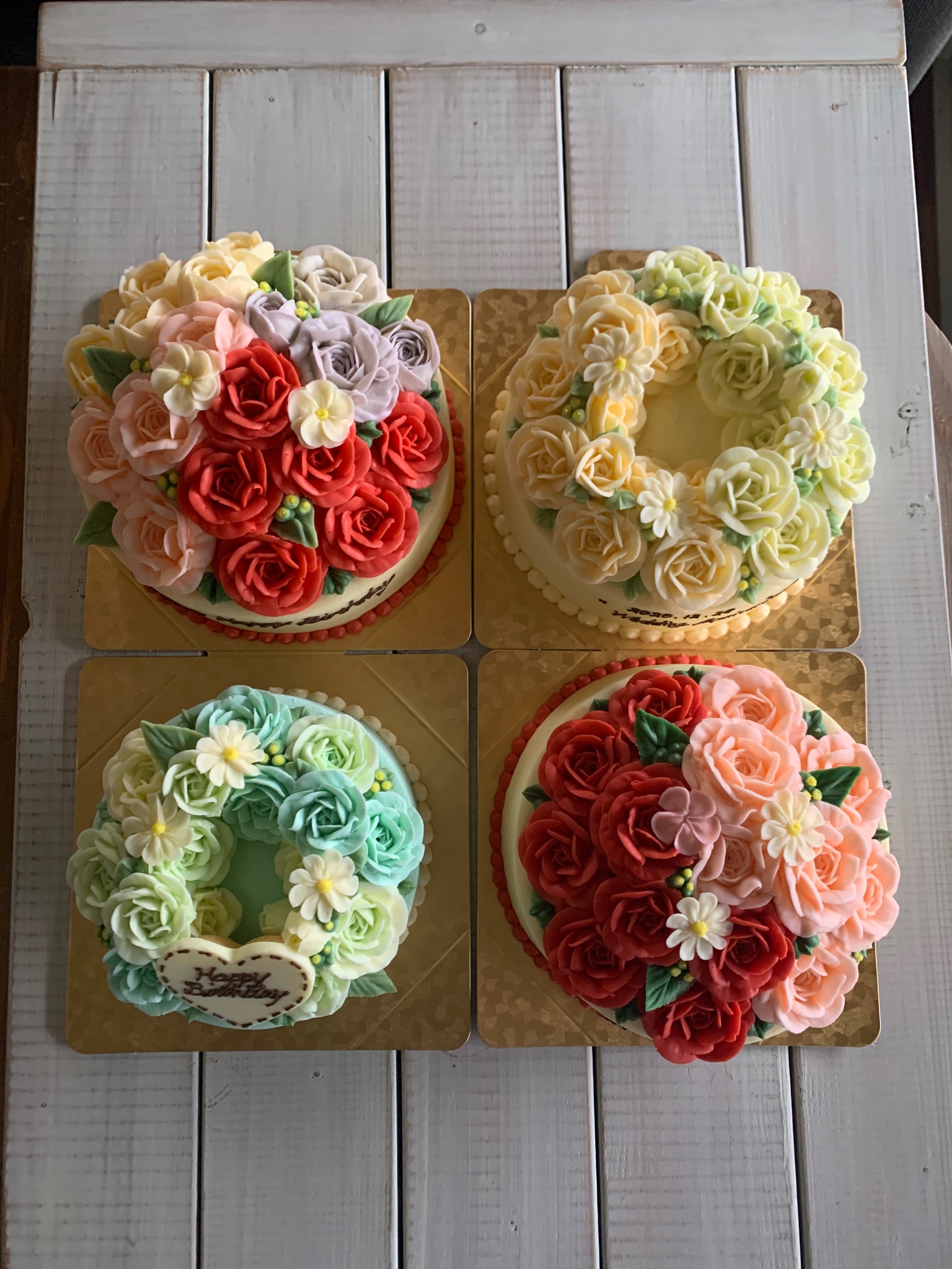 Cafe De Realite クリスマス 今週来週はピーク 業界の皆様も頑張ってくださいね バタークリーム フラワーケーキ 食べられるお花のケーキ 岐阜 フラワーケーキ クリスマス 遠方発送 T Co Lwpqt94fj3 Twitter