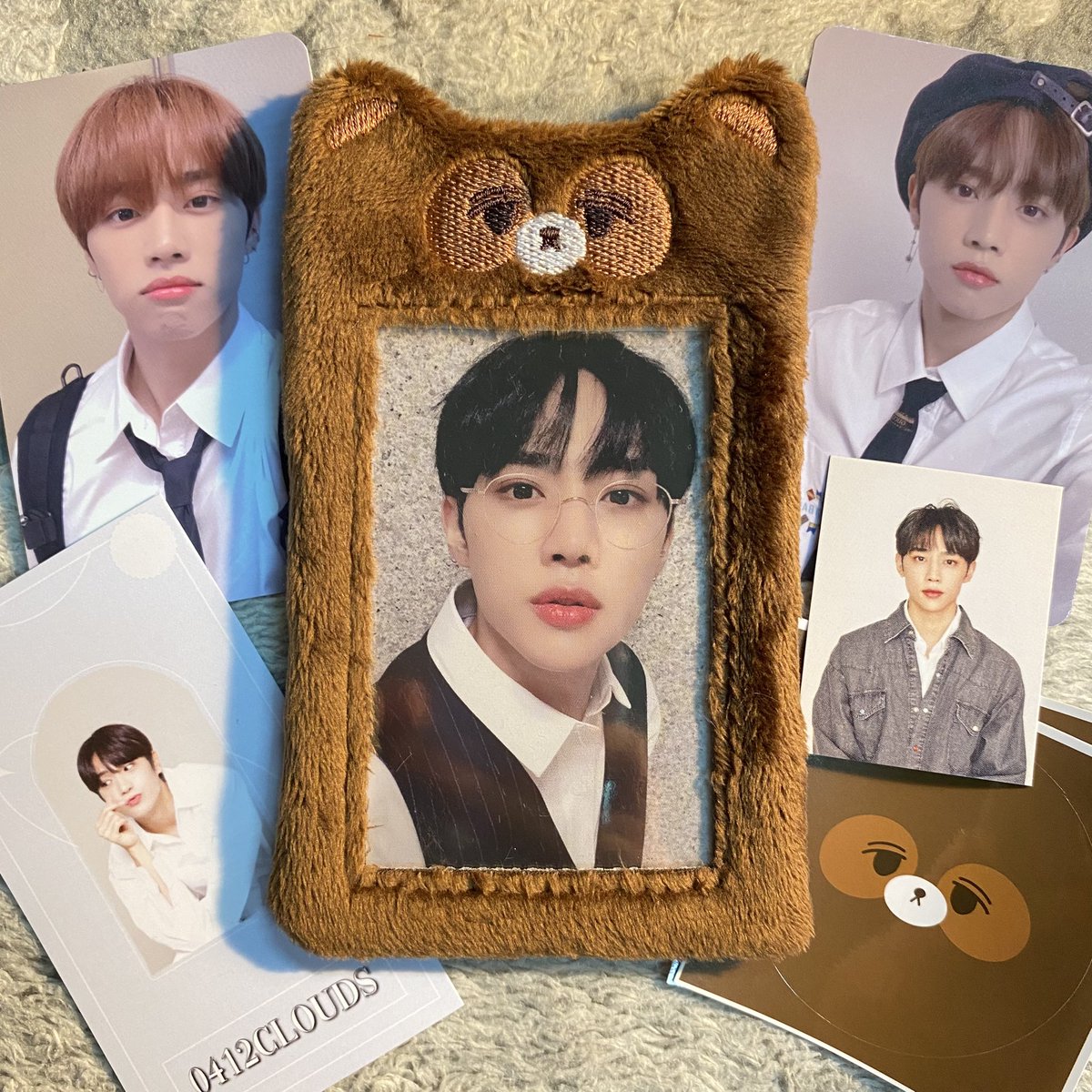 withsnwoo's tweet photo. thank you so much @0412CLOUDS for handling this GO and for the great service π¦π sunwoo holder @sw_holder is finally here! arrived safely and super cute fluffy #0412cloudsfb https://t.co/Jdqdd6gVza
