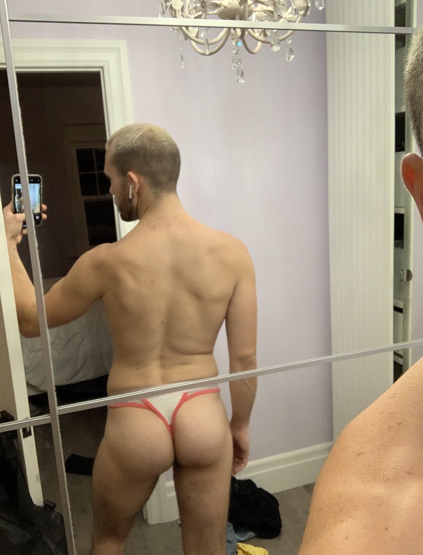 givemethatbutt's tweet photo. https://t.co/bkEiTNPelZ