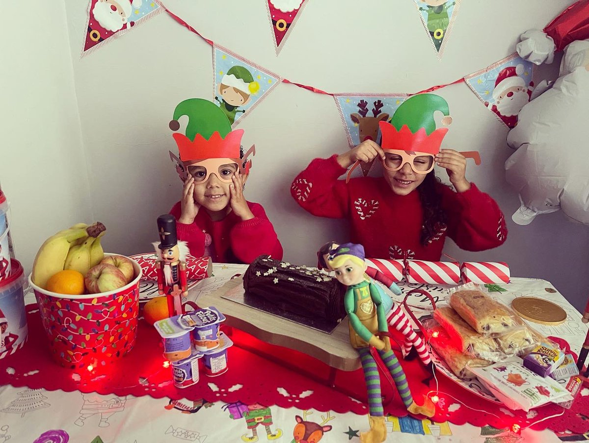 Chelsea92478053's tweet photo. Our Elves have brought us a North Pole breakfast this morning ❤️

We wish you all a very merry Christmas ❤️ https://t.co/8NZZgPe14Q