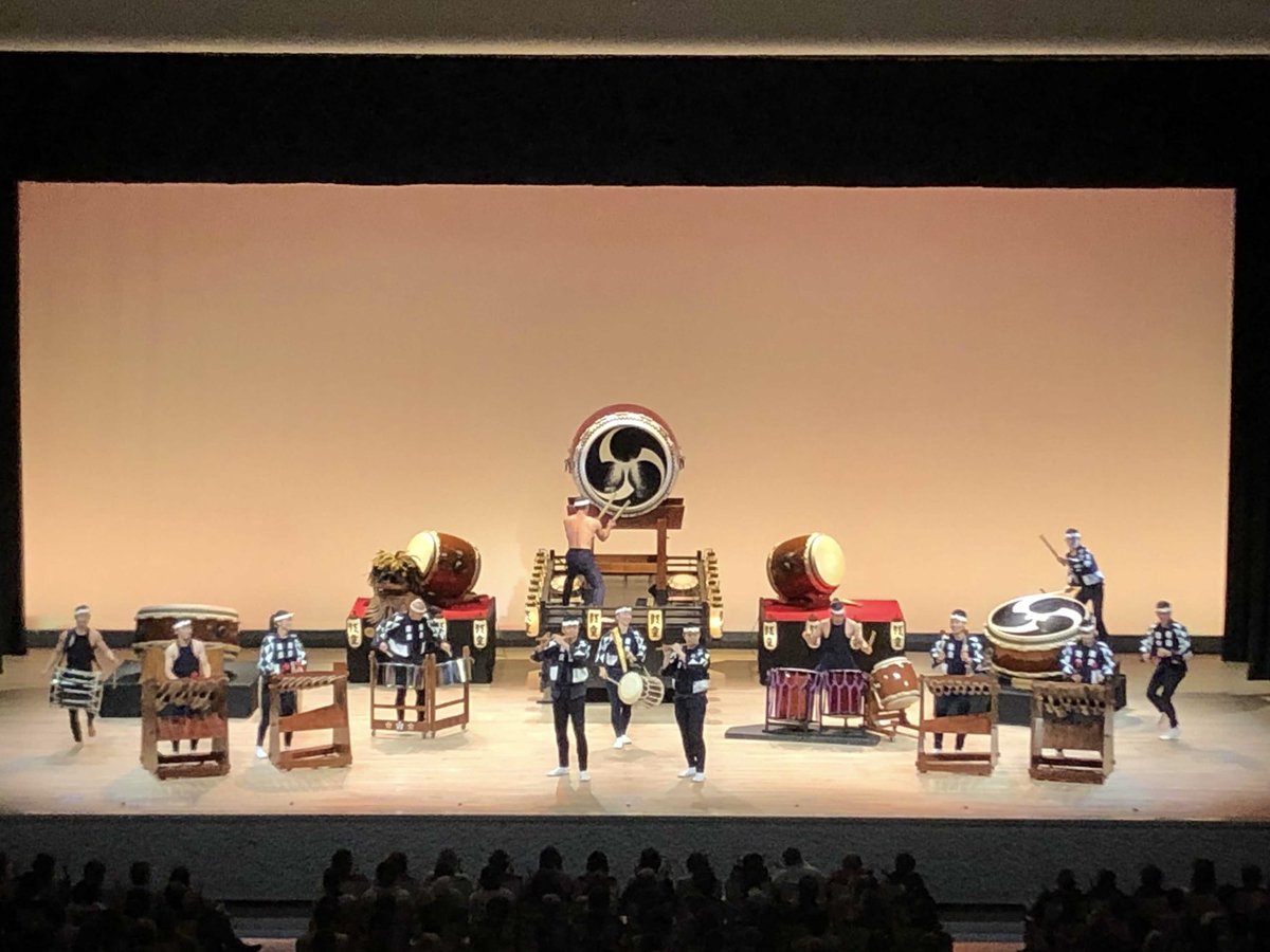 KodoHeartbeat's tweet photo. 『童』本日の長岡公演は、ありがたく㊗️満員御礼🎊2021年ツアーの締め括りに、沢山のお客様にお越しいただき、誠にありがとうございました! #kodowarabe #kodo40th https://t.co/qw7HXEARCR
