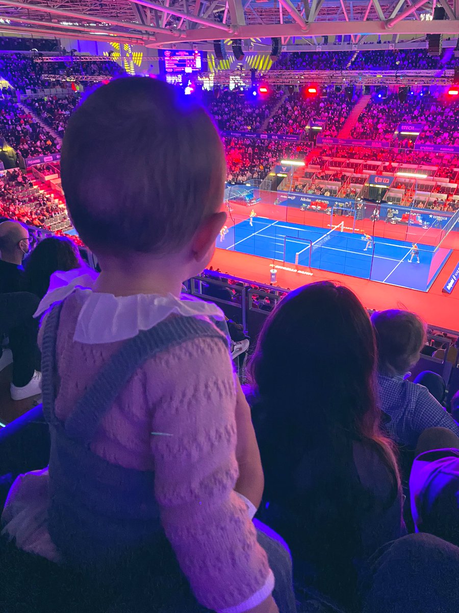 Alibagal's tweet photo. Su primer 
@WorldPadelTour de muchos!! 🎾🎾🎾 https://t.co/Uj0uYUlvqi