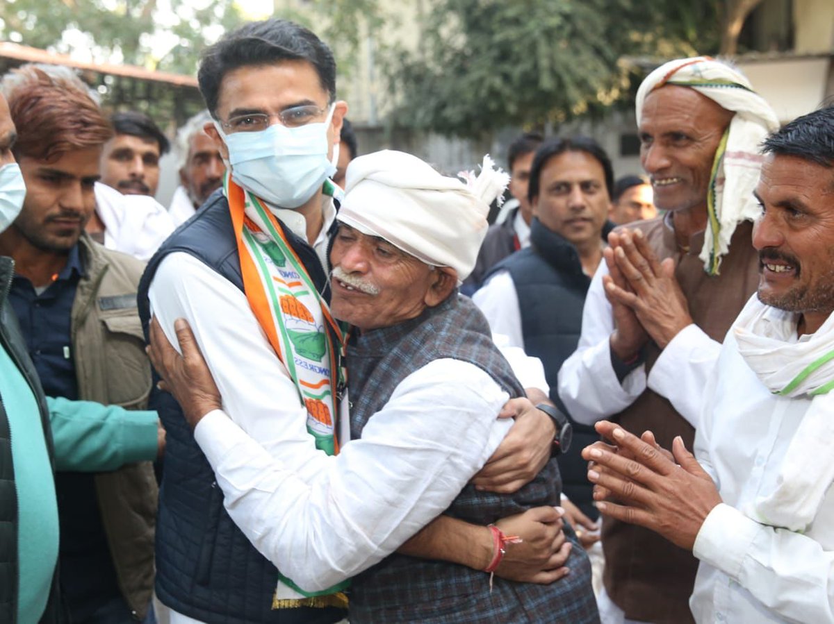 राजस्थान से आई आवाज 
सचिन पायलट जिन्दाबाद
#राजस्थान_मांगे_पायलट