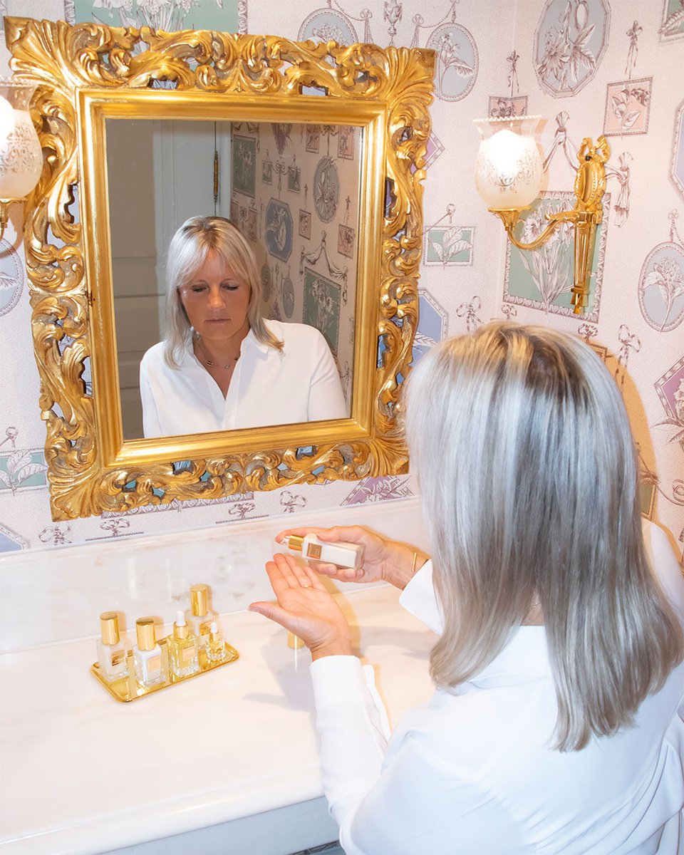 chatelierskin's tweet photo. Aging is inevitable, looking your age isn't!

If you are over 50, or are simply looking for ways to keep your youthful glow, check out the link in our bio for age defying skin tips!

Check out the blog below!

https://t.co/QXVypcldTH https://t.co/XaQDtNLva7
