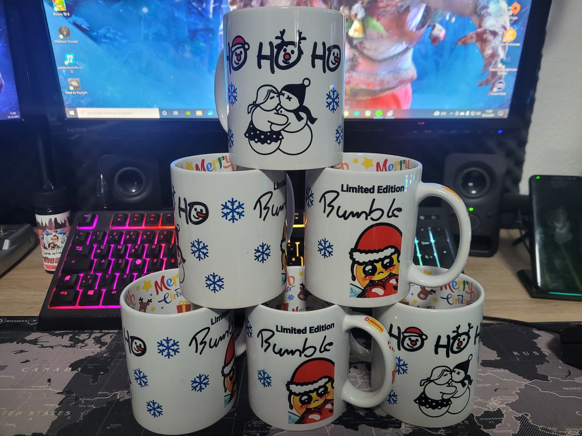 Ho Ho Ho 🎅 eben ist bei mir die Weihnachtshummel vorbei geflogen und hat mir was für euch dagelassen. Die alte graue Hummel hat mir auch erzählt das Ich ab heute jeden Tag was schönes für euch 🤶 solange der Vorrat reicht