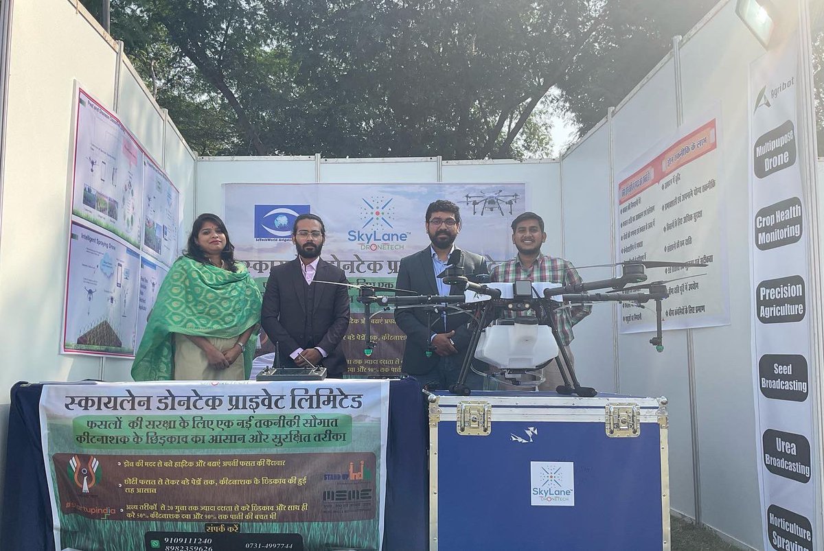 Skylanepvtltd's tweet photo. Elated to share a glimpse of the Drone Fair, organized by the Federation of Indian Chambers of Commerce &amp; Industry (FICCI) at Madhav Institute of Technology and Science (MITS) on 11th December. https://t.co/1UH5tmeFek