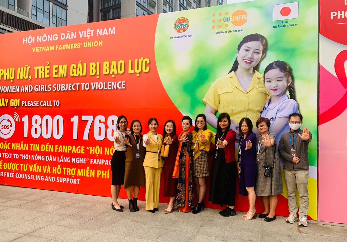 kitahara_naomi's tweet photo. We are always stronger together to stop violence against #women and #girls in #Vietnam. As the current hotline is over-burdened, we opened the new one with the Farmer’s Union. Everyone at ⁦@unfpa_vietnam⁩ worked so hard - marvelous!! https://t.co/t6YpQ4Inpv