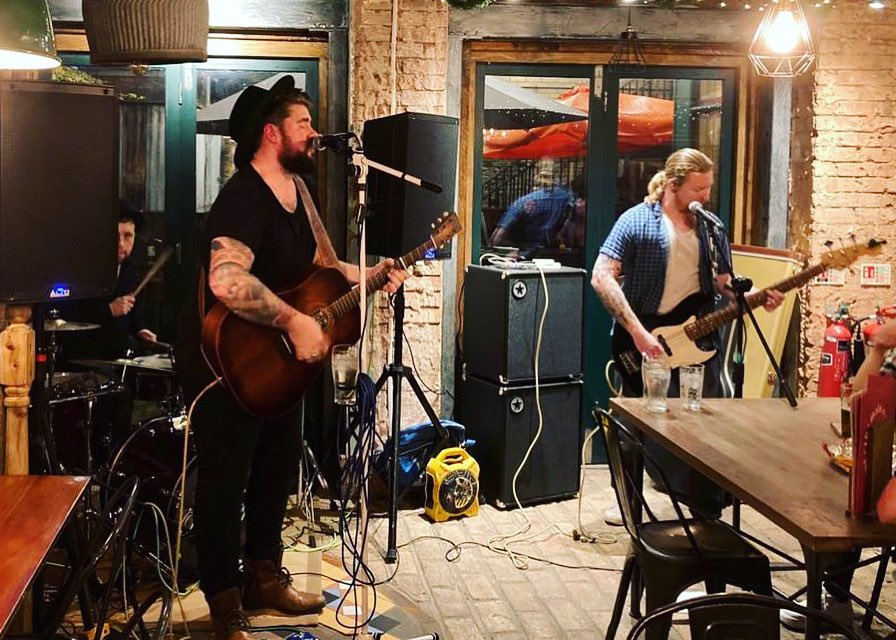 Great gig at The Queens Head last night! Big thanks to everyone that came out for the show x