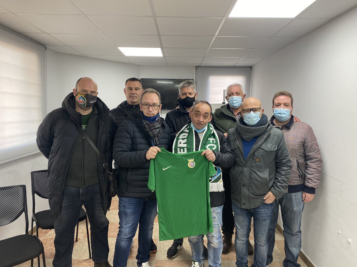 CERDANYOLA VALLÈS FC 💚 tweet media
