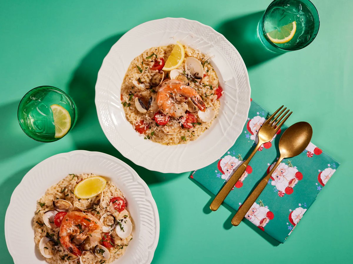 Try something new this festive season with @askitalian. Don't miss their Festivo Set Menu including their sizzling Brownie al Forno or Risotto Alle Vongole. Discover more at The O2 > bit.ly/2xOAvcb *All visitors to The O2 should wear a face-covering on their visit