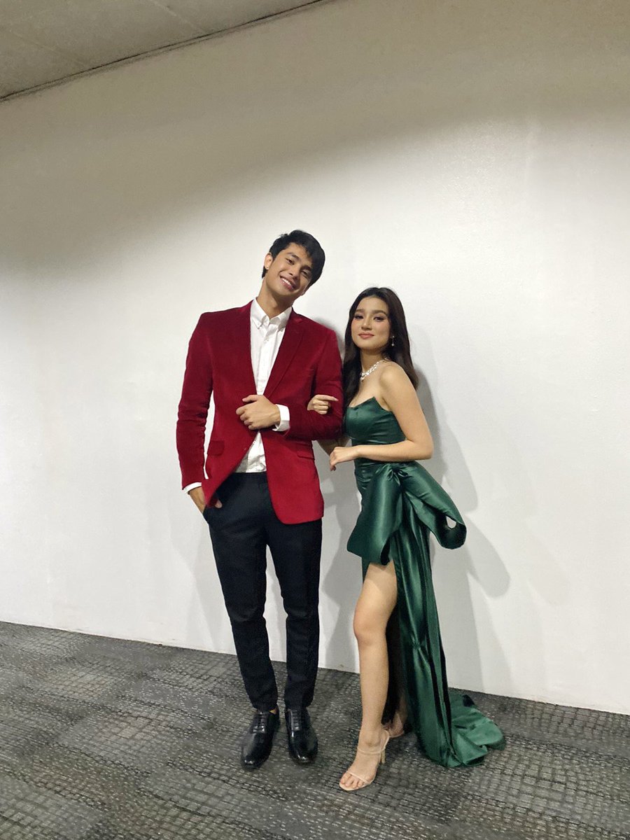 StarCinema's tweet photo. Last for tonight! Thank you for joining us on #ABSCBNChristmasSpecial2021 ✨

Don't forget, #LoveIsColorBlind is streaming worldwide on iWantTFC, https://t.co/5FUcE3JGiB, Smart GigaPlay, Cignal PPV, Sky Cable PPV, and TFC IPTV! https://t.co/ldPPH68Bvq