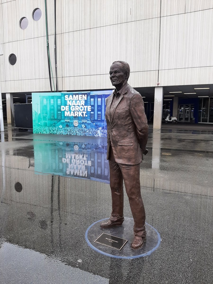 PascalBarkhuis's tweet photo. 8 jaar geleden  #MartinKoeman voor altijd in ons 💚 #MartinKoeman #FcGroningen #Trotsvanhetnoorden https://t.co/gp5wlxRizZ