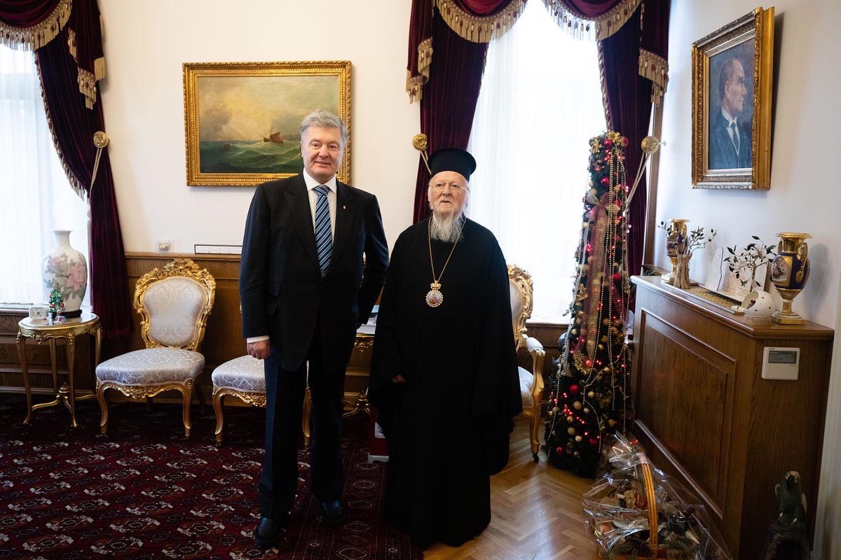 Петро Порошенко tweet media