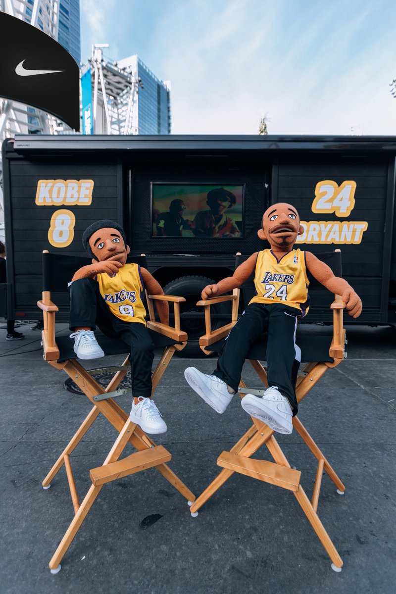 kobemurals's tweet photo. The 8 &amp; 24 Nike puppets from Kobe’s jersey retirement

4 years ago today 🙏 https://t.co/zekhDywmKh