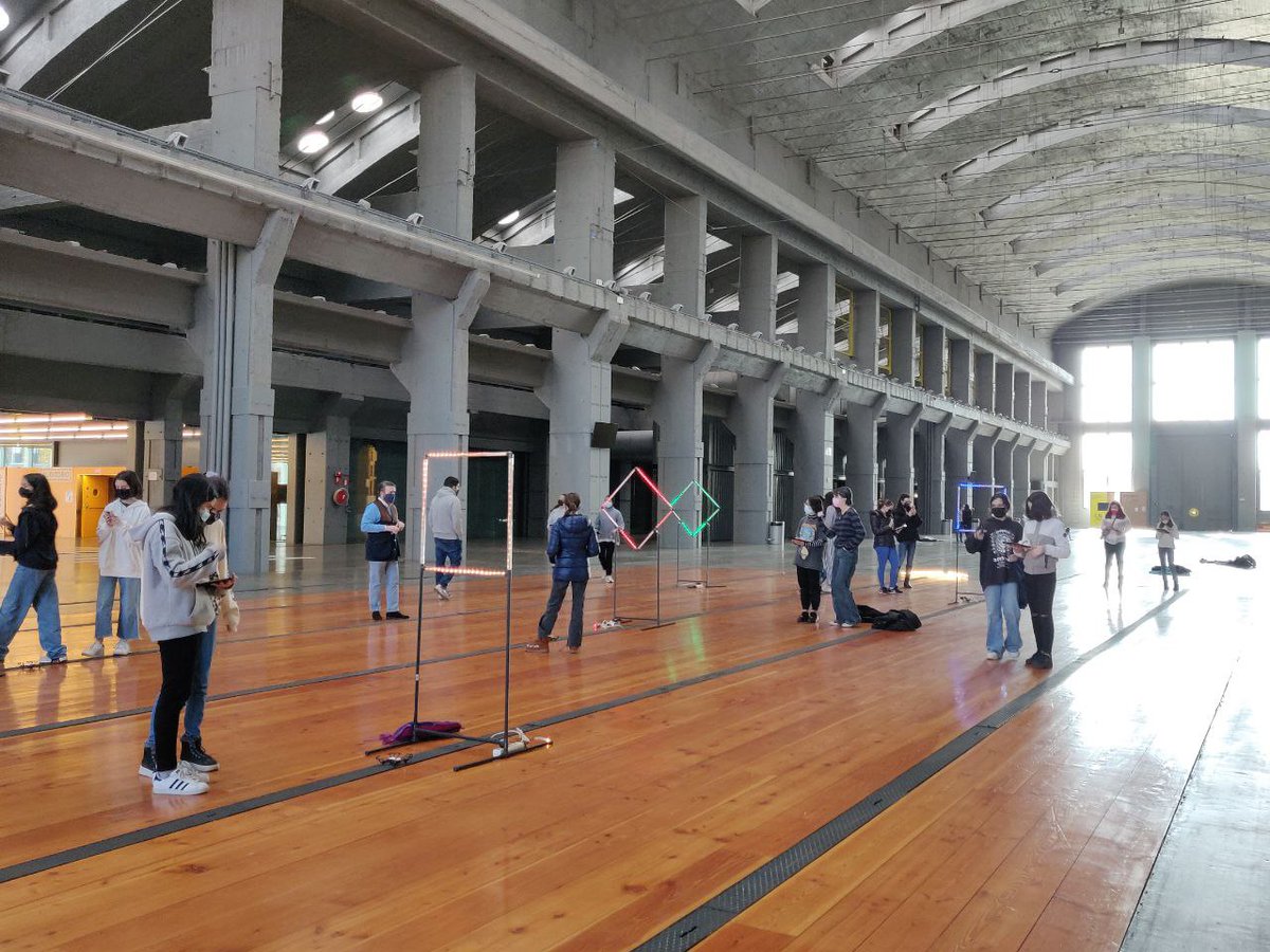 creatica_ong's tweet photo. Hoy en la @LaNaveMadrid en nuestro proyecto #GirlsCreateTech 30 #chicas se han iniciado en la #programación y vuelo de #drones Una mañana divertida descubriendo que la tecnología no tiene #género. Con el apoyo de @FUNDACIONTALGO #STEM #educacion #girlpower #villaverde https://t.co/CM8DMxeJQc