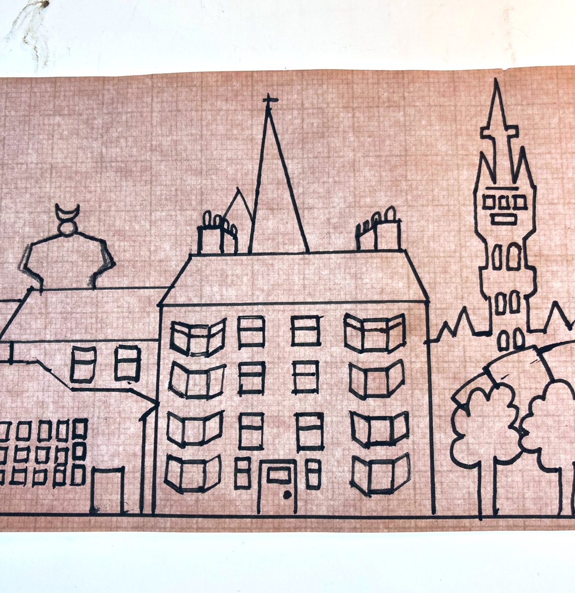 artmarcollage's tweet photo. A design for the @BattlefieldRest baluster to be auctioned for charity. This section is going onto the lovely, curviest part of the #baluster & will depict a few of our Glasgowβs well known river skyline architecture.
I have to work out now, how to transfer the design. π€π€π https://t.co/3NPMduioUk