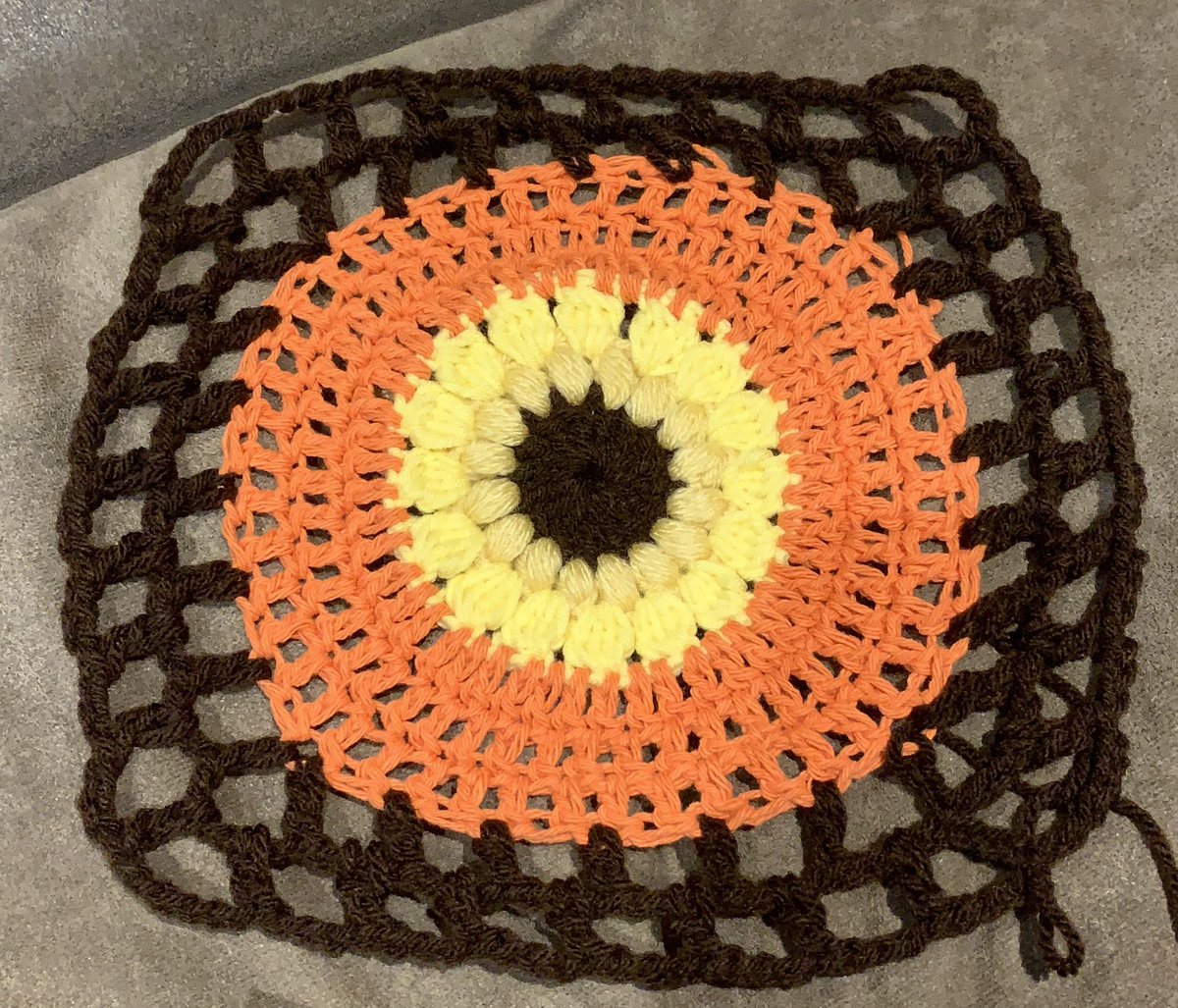 i was super inspired by this retro sunflower vest, now I’m using scrap yarn to make one of my own!  excited to see how this turns out :)