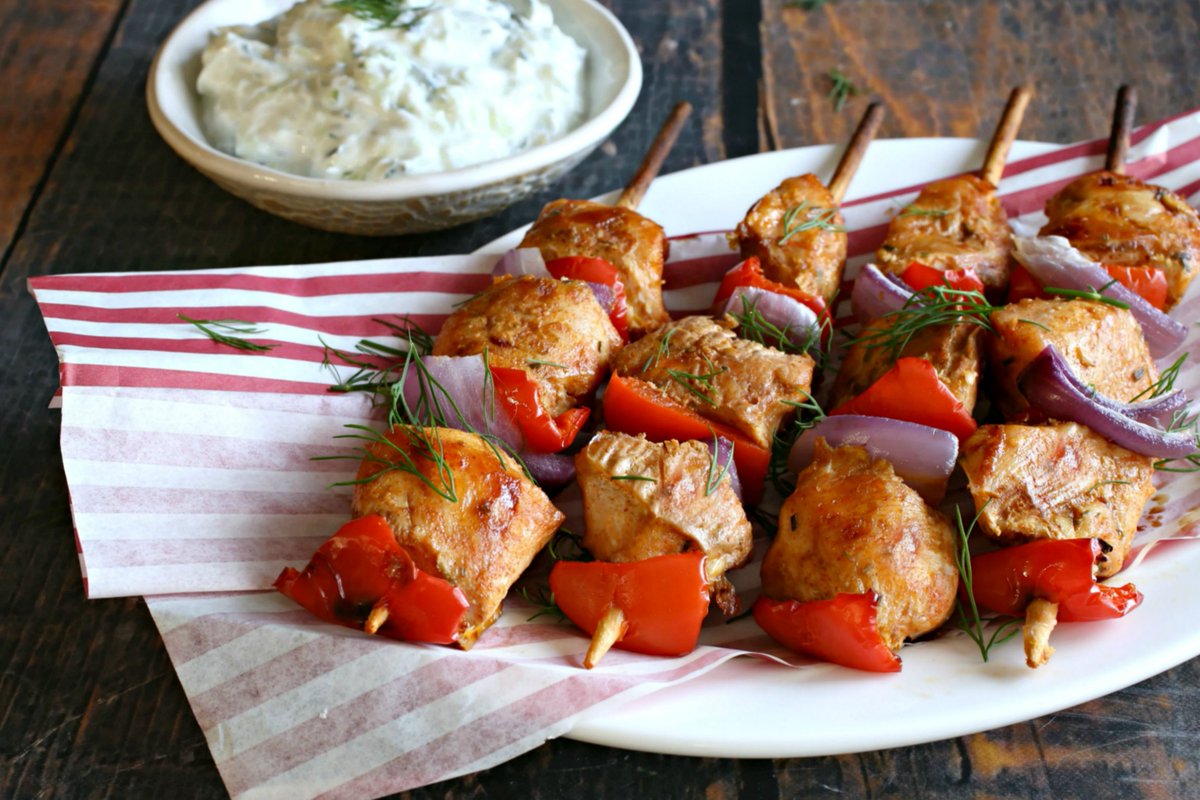 chadklaus's tweet photo. You won't regret making these Greek chicken kabobs for #dinner. #goodfood  https://t.co/8CC81L2A1R https://t.co/E9LwwanIpG