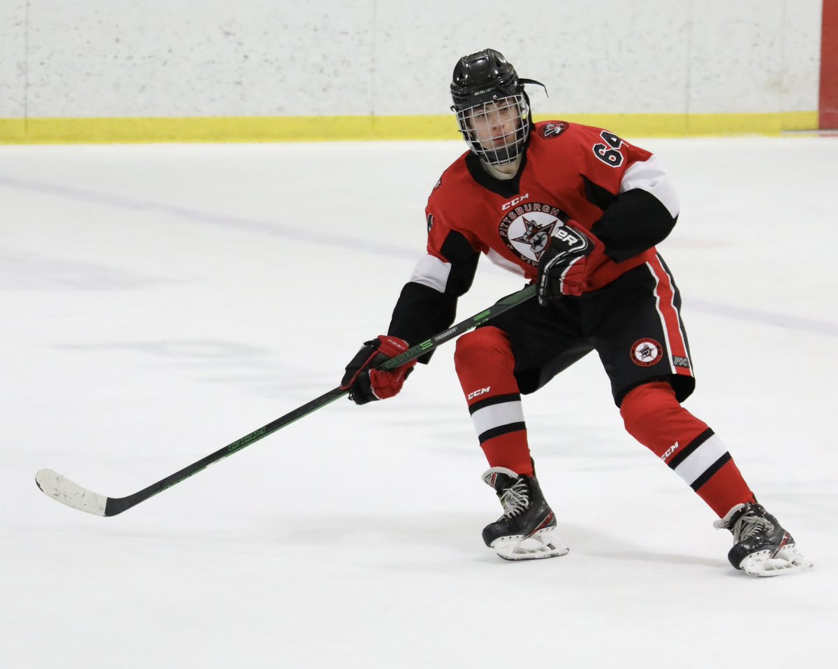 ViperStars16u's tweet photo. After 2 periods here at #WingsWest 

#ViperStars 0
#Rage 2

#SuperSeries AAA
#Tournament #Kalamazoo MI
Game 2️⃣
16u Hockey #Pittsburgh #Carolina https://t.co/jYM6jSRmCI