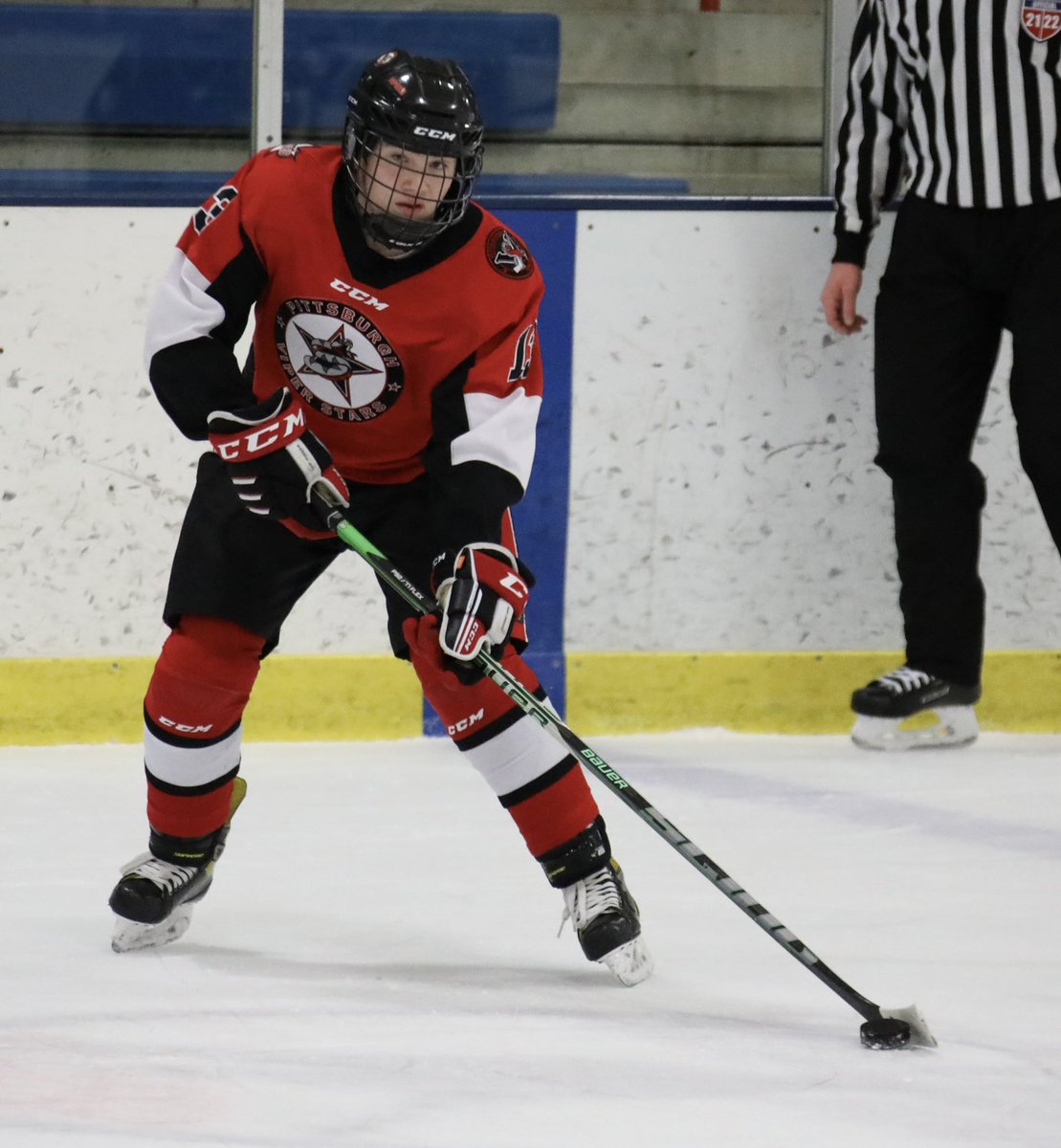 ViperStars16u's tweet photo. After 2 periods here at #WingsWest 

#ViperStars 0
#Rage 2

#SuperSeries AAA
#Tournament #Kalamazoo MI
Game 2️⃣
16u Hockey #Pittsburgh #Carolina https://t.co/jYM6jSRmCI