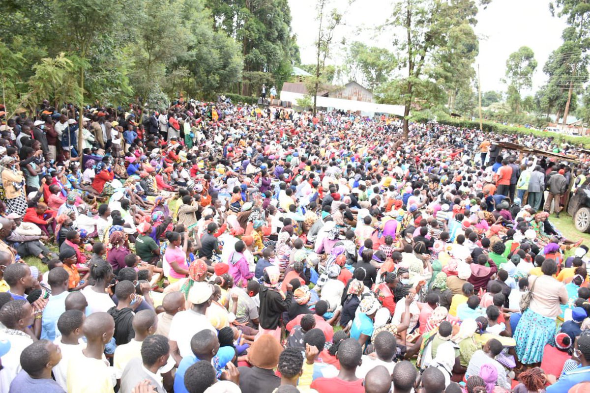 MwathikiMauta's tweet photo. This is Kisii! Sons &amp; Daughters of Raila Odinga doing what they best even when Baba isn't around! No single fool from a Tanga Tanga clique can do this when Lootall is away! Kalenjin Subukia Musalia Mudavadi Kalonzo Amerix Miguna Miguna #Baba https://t.co/kNzkDy3vvj