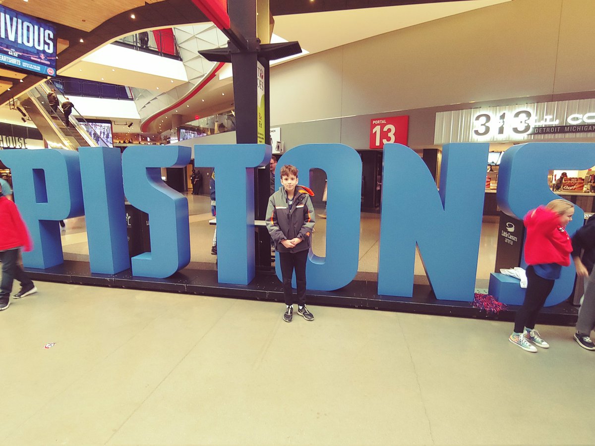 #Pistons