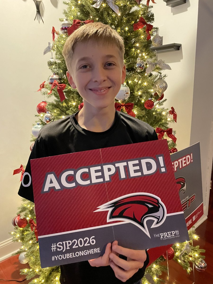 StcyMak's tweet photo. Forever proud of this kid ♥️ @SJPREP #SJP2026 https://t.co/6ItncYJUmf