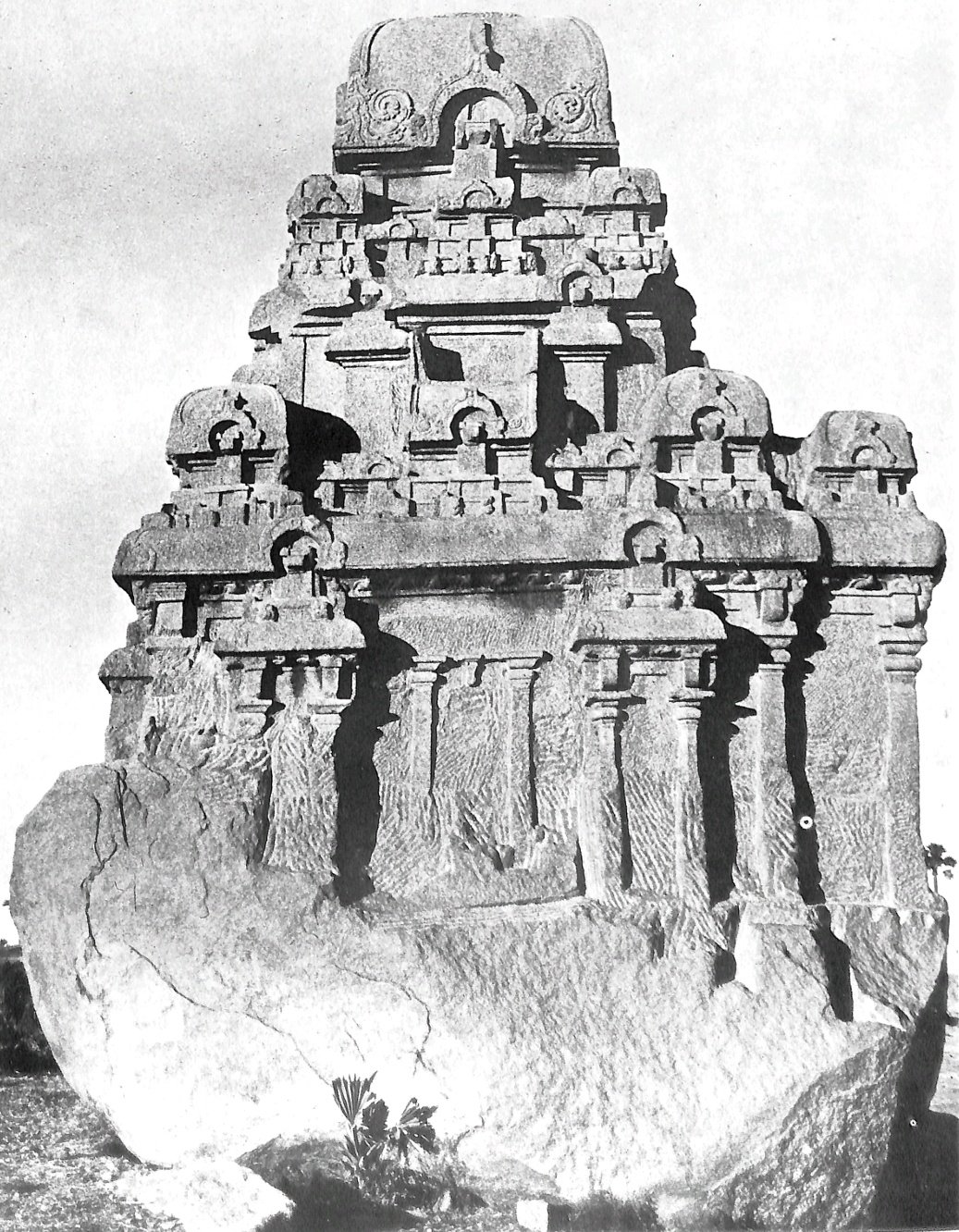 Five Ratha Mahabalipuram Kancheepuram Tamil Nadu India  Drawing   Faculty of Architecture  1982  CEPT Archives