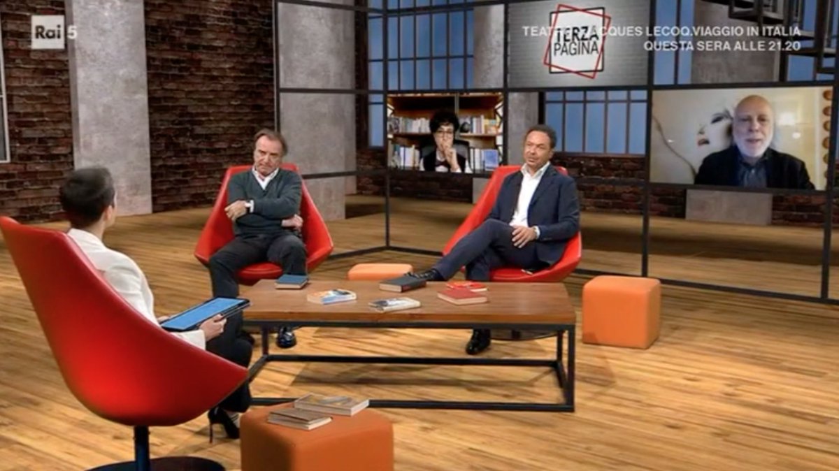 multimageED's tweet image. Grazie @vittoriolonghi5 per aver parlato del nostro libro sulla violenza contro le donne, Gli occhiali da sole di @StefMontanari, su Rai5. Sostenete il nostro progetto su @betapdb produzionidalbasso.com/project/gli-oc… @OlivierTurquet