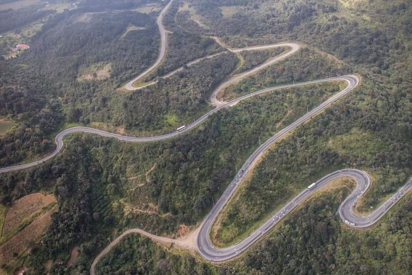 JAPolitoo's tweet photo. Descender en bici por estás cumbres es lo mejor!! (Foto: Orizaba Photographics) https://t.co/2KGu47H8Dn