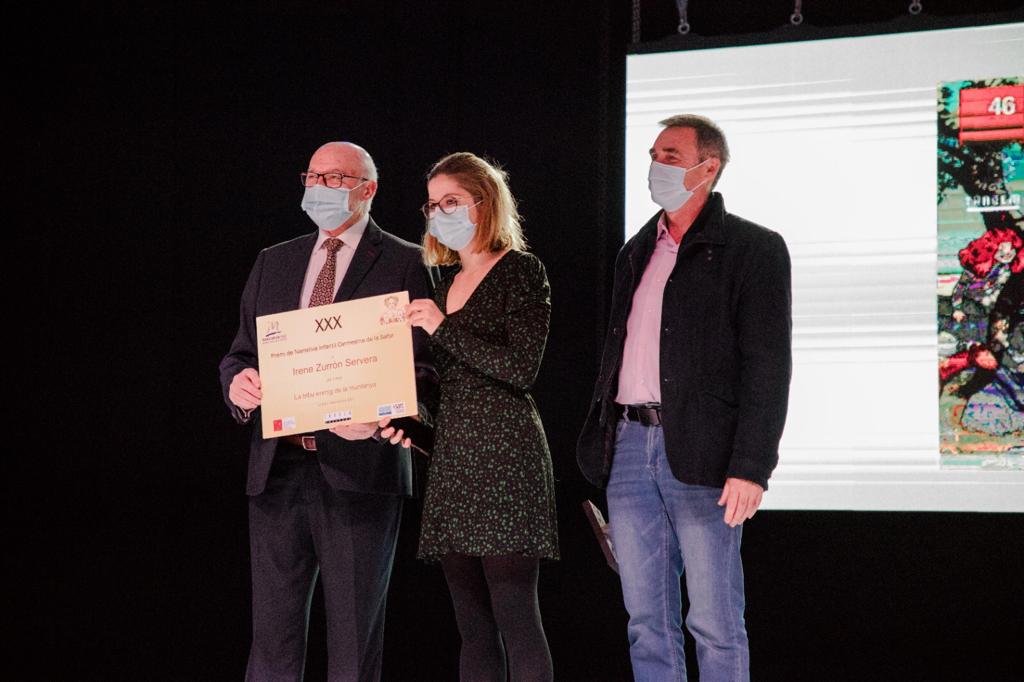 CarolinaRafol's tweet photo. Gala lliurament de premis XVI Guardó Francesc Ferrer i Pastor XXX  Premi de Narrativa Infantil  Carmesina de la Safor, organitzada per la #MancomunitatSafor, junt a Juan Espinosa, alcalde de #CastellonetdelaConquesta, Alicia Gomis i Roman Garrigós alcalde de #Villalonga https://t.co/J6C7dzVR3i