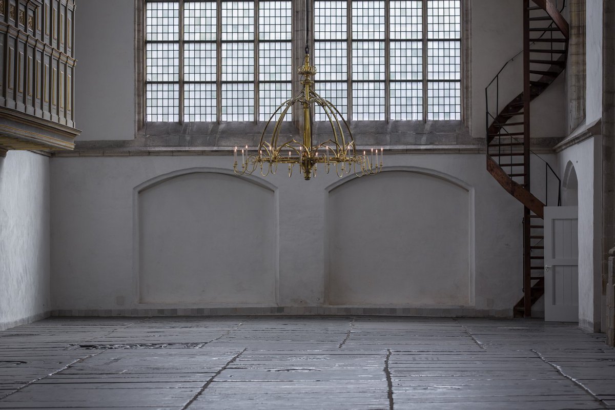 OudeKerk020's tweet photo. De Oude Kerk is weer terug op Twitter! Blijf hier op de hoogte van onze diensten en andere activiteiten. https://t.co/UZITxiMZiM