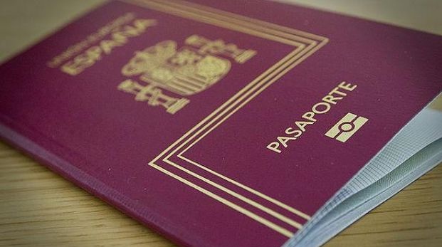 España entregó pasaportes a descendientes de sefardíes en Venezuela -► bit.ly/3J4TkeW
