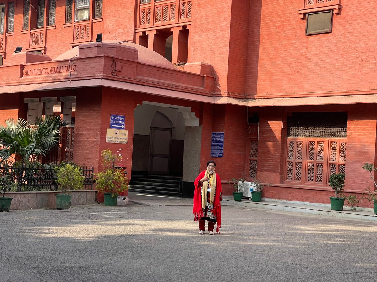 drbawa's tweet photo. Mom completed 50th Anniversary of her MBBS batch at Lady Hardinge Medical College, Delhi. ♥️ https://t.co/jAqSjwzx3F