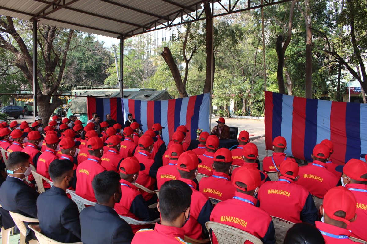 PRODefPune's tweet photo. #RDC2022 
After a greulling training schedule of 45 days, conducted aty NCC Group HQ, Pune the Contingent of NCC cadets representing Maharashtra State was flagged off by Brigadier R K Gaikwad, Commander of  NCC Group HQ, Pune on 18 Dec 2021 in a colorful  ceremony. https://t.co/64cXZjQQRc