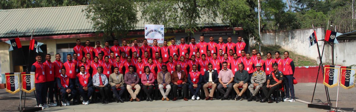 PRODefPune's tweet photo. #RDC2022 
After a greulling training schedule of 45 days, conducted aty NCC Group HQ, Pune the Contingent of NCC cadets representing Maharashtra State was flagged off by Brigadier R K Gaikwad, Commander of  NCC Group HQ, Pune on 18 Dec 2021 in a colorful  ceremony. https://t.co/64cXZjQQRc