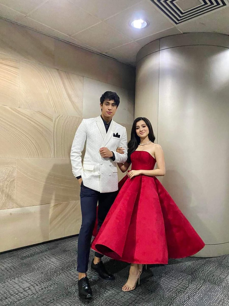 SMILEFORDONNY's tweet photo. Catch Cara (@bellemariano02) and Ino (@donnypangilinan) in The ABS-CNB Christmas Special 2021!

WATCH #AnditoTayoParaSaIsatIsaChristmasSpecial! NOW via Kapamilya Online LIVE https://t.co/W2CSDOS1wN Kapamilya Channel, iWantTFC, o A2Z Channel 11! https://t.co/1CCoZYAT0h