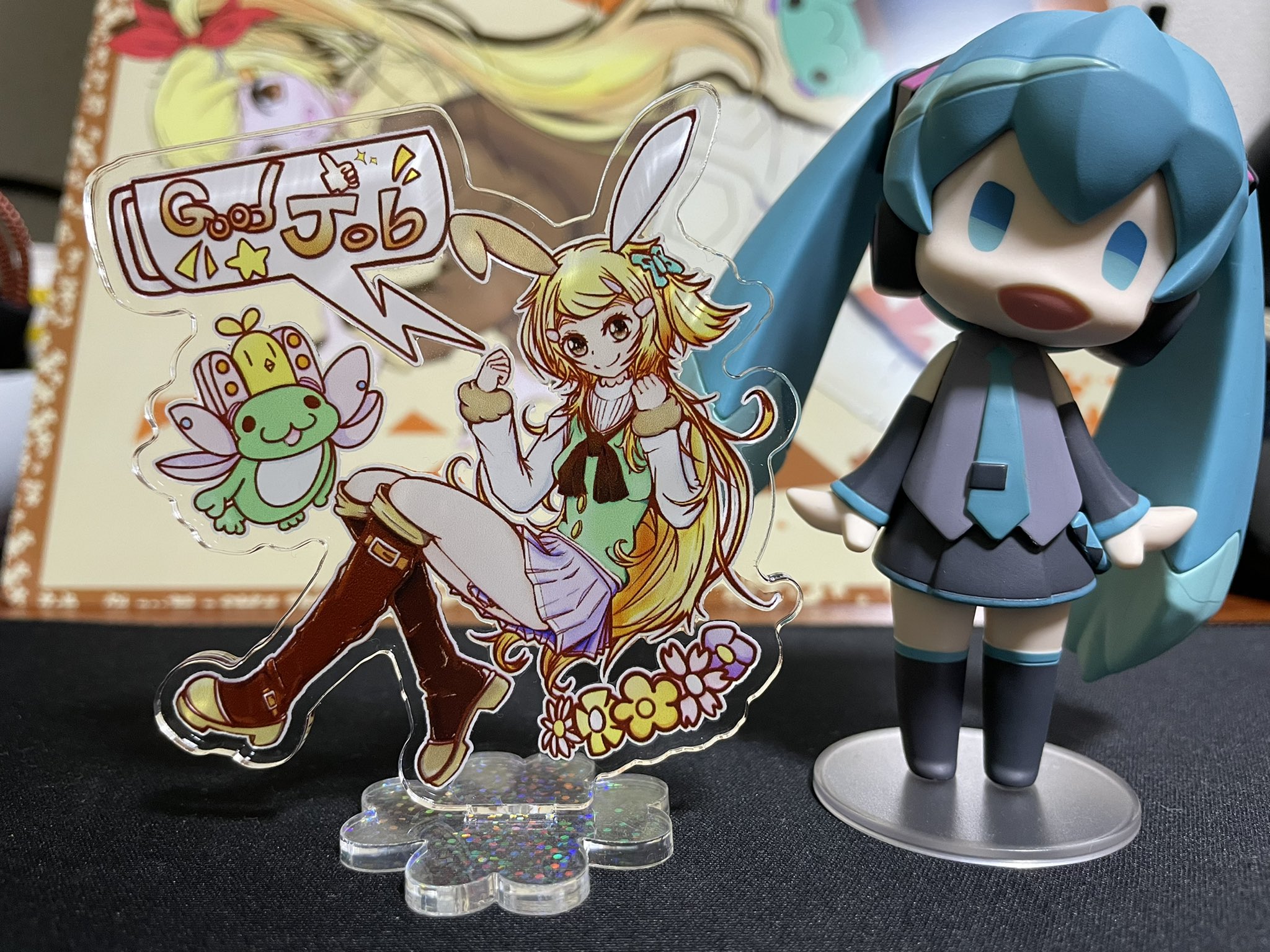 ドミオ Rt Fmofuruomun アクリルスタンドフィギュア第一弾出来ました 第二弾現在制作依頼中 併せてどこかでプレゼントしたいです ふるおむ落書き ふるおむグッズ T Co Dndwpqhwwi Twitter