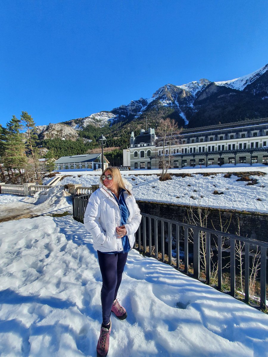 chelo_cc's tweet photo. #canfran #aragonenamora😍 https://t.co/1OOKjN2VB1