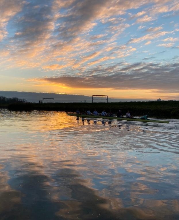 The Openweight Men's Trial Eights are nearly upon us, scheduled for Monday at 13:35. Make sure you tune in for the livestream provided by @ludumhq at 
facebook.com/theboatrace
or
youtube.com/user/theboatra…

Meet the crews tomorrow