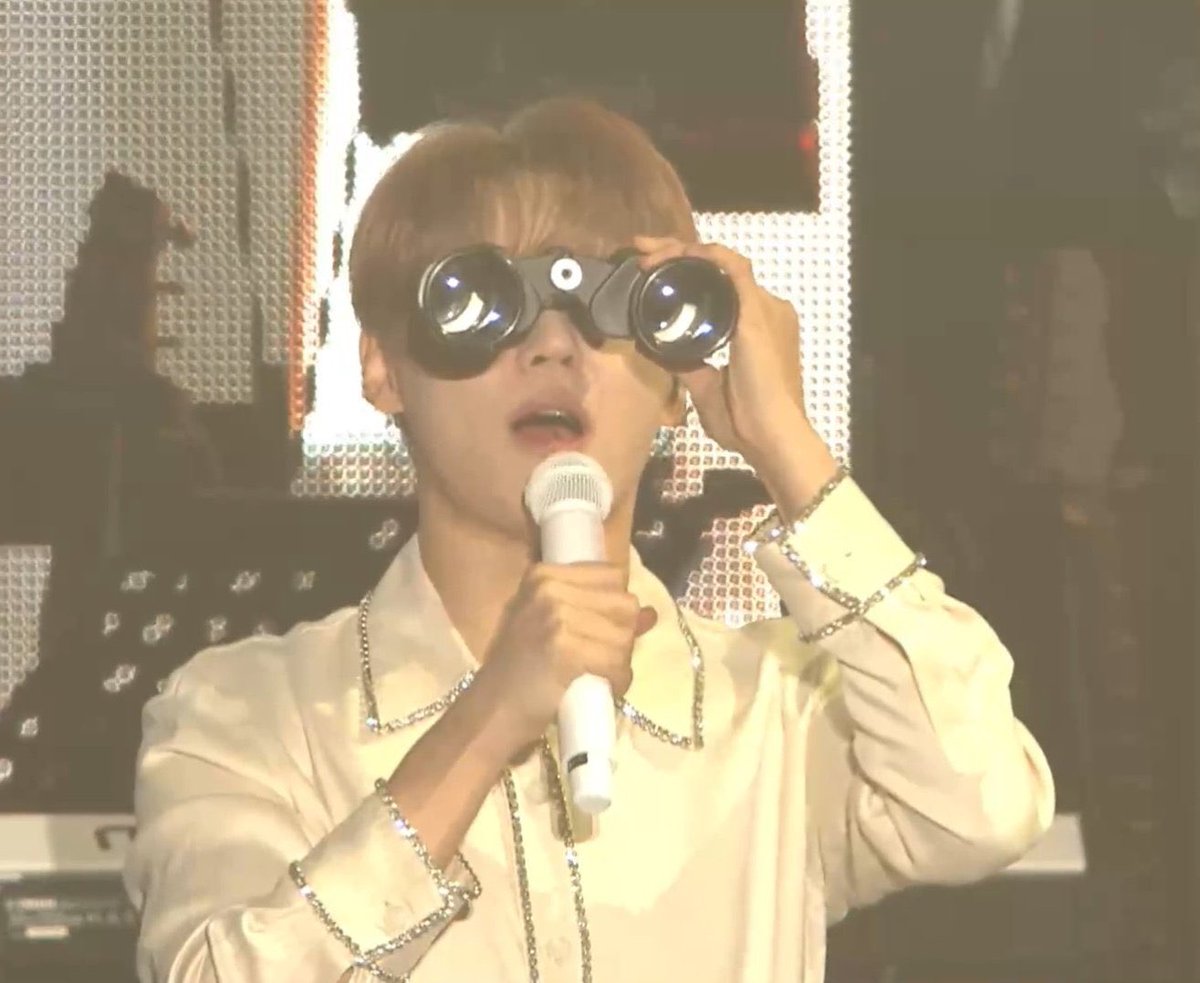 ShuShutic's tweet image. 삼번 보는 그걸 지켜보는 삼번 든 나 
그건 아마도 전쟁같은 사랑