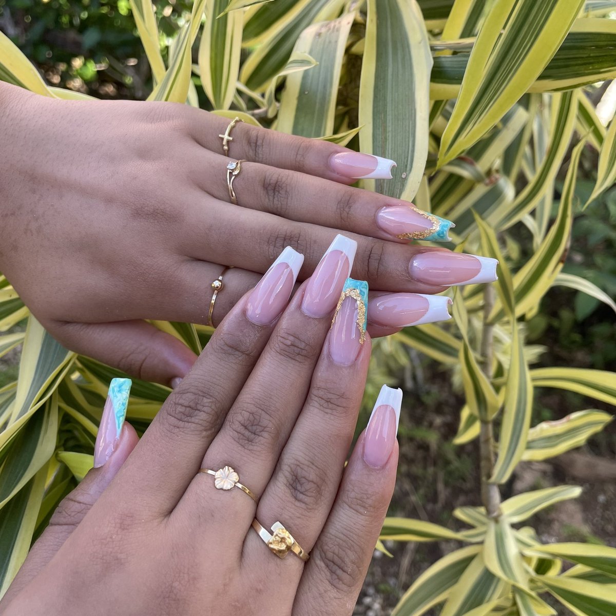 lalacutenails's tweet photo. J’vous montre vite fait avant insta https://t.co/XyAaef98TX