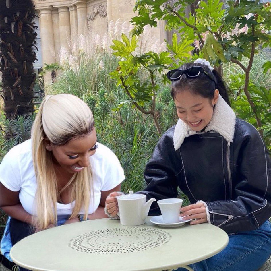 NICE TO MEET YOUNGRO
#SnowdropPremiere