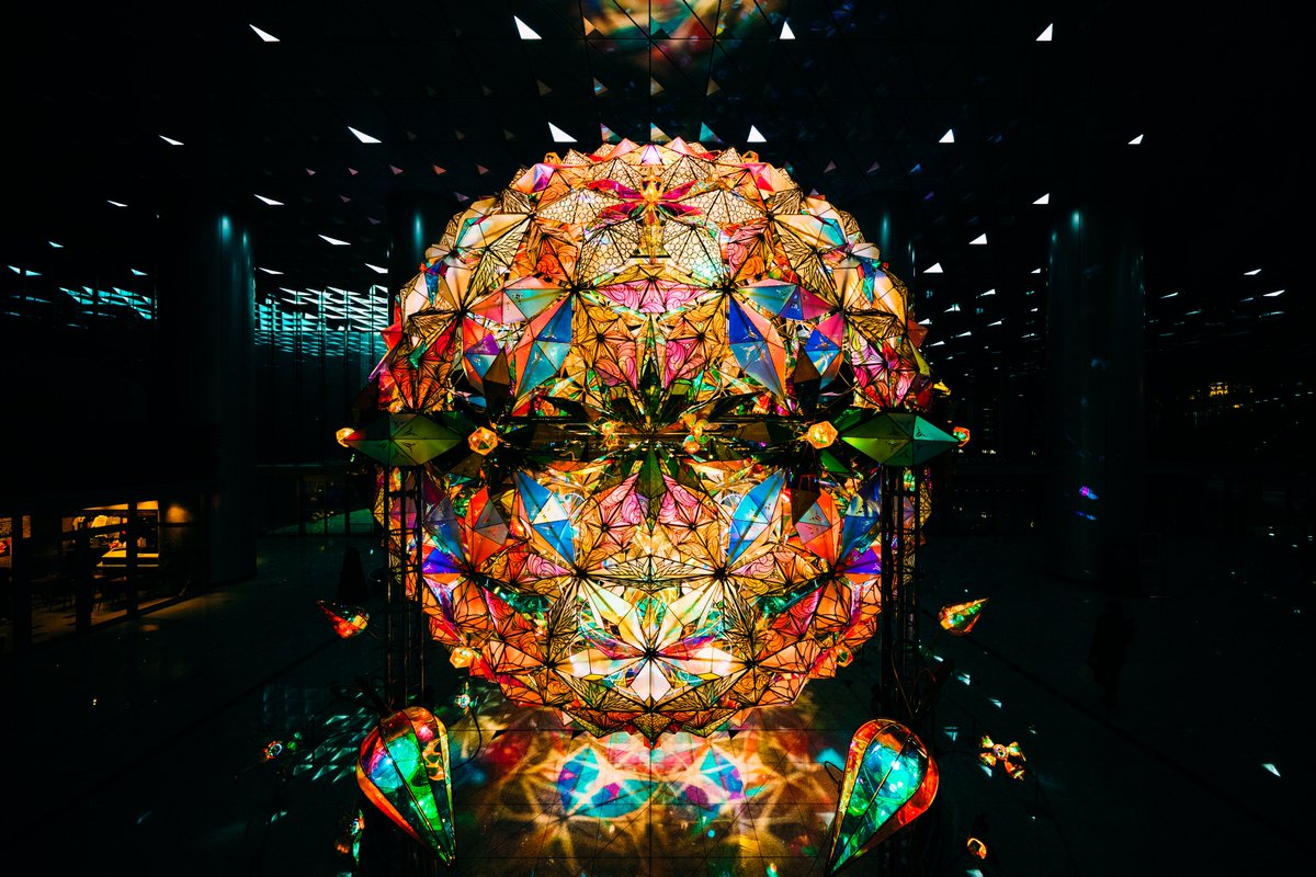 いよいよ明日からスタート。
ようこそ、煌く光の幻想空間
「ミラーボーラー 星の旅」へ─
100億円かける宇宙旅行より、光の宇宙体験はいかがでしょうか。

#ミラーボーラー
#mirrorbowler
#ミラーボーラー星の旅
#心斎橋パルコ
#art
#japan
#ELEMENTS
#宇宙旅行