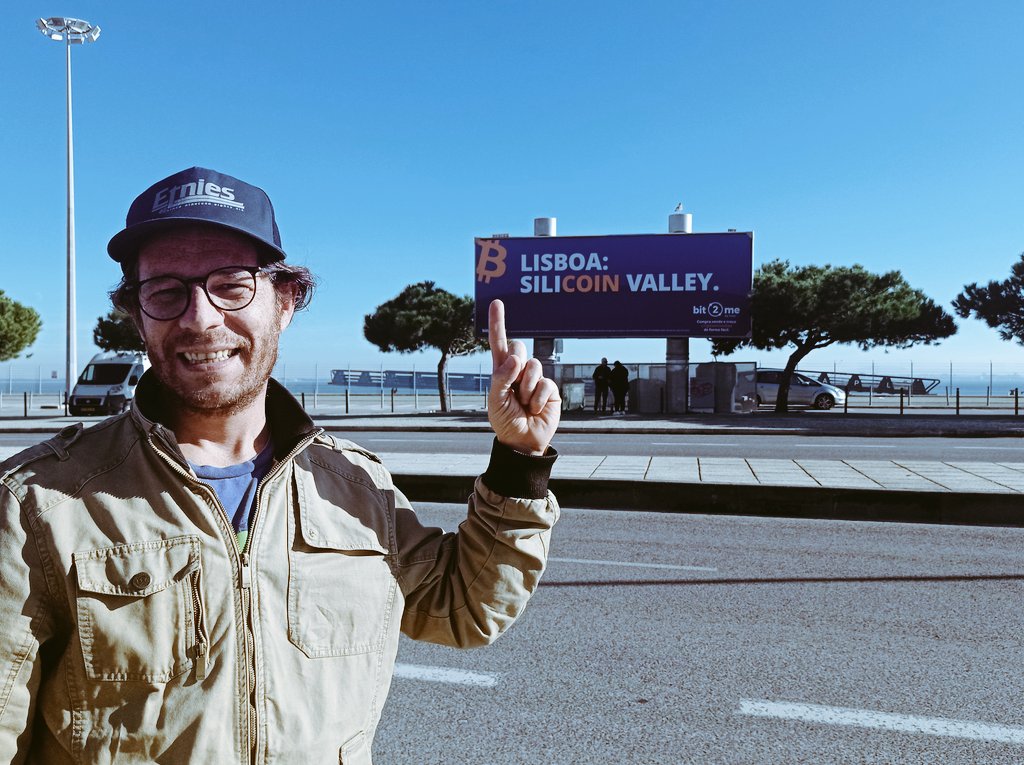 KBuriti's tweet photo. Mass adoption is inevitable just question of time ! 
To understand better follow these experts @AltcoinDailyio @coinbureau 
@BobLoukas https://t.co/HmNff9sNQh